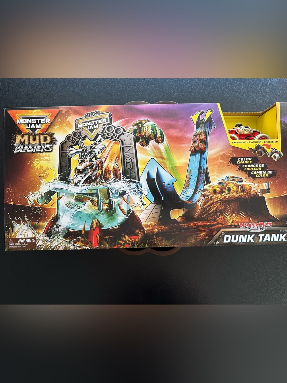 Monster Jam Mud Blasters Monster Mutt Dalmatian Dunk Tank PlaySet
